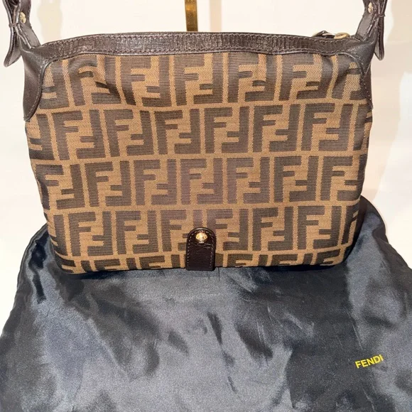 Fendi Chef Zip Crossbody Bag - Picture 2 of 7